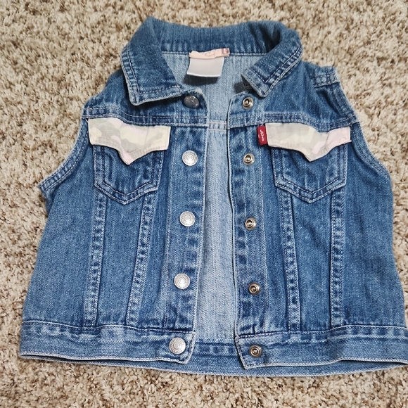 Levi's Kids Blue Denim Vest with Pink Accents - Picture 1 of 6